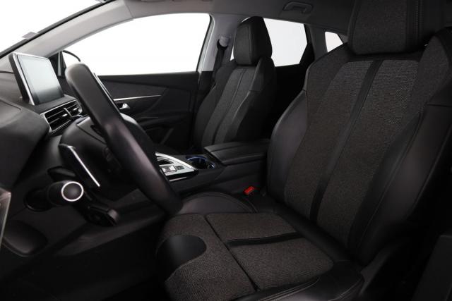 Peugeot 3008 image 1