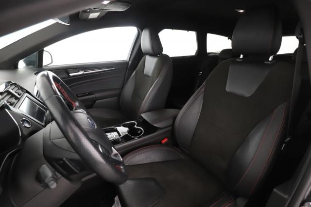 Ford Mondeo image 1