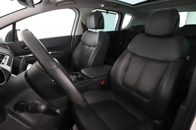Peugeot 3008 image 9