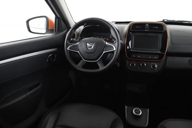 Dacia Spring image 2