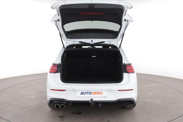 Volkswagen Golf image 2
