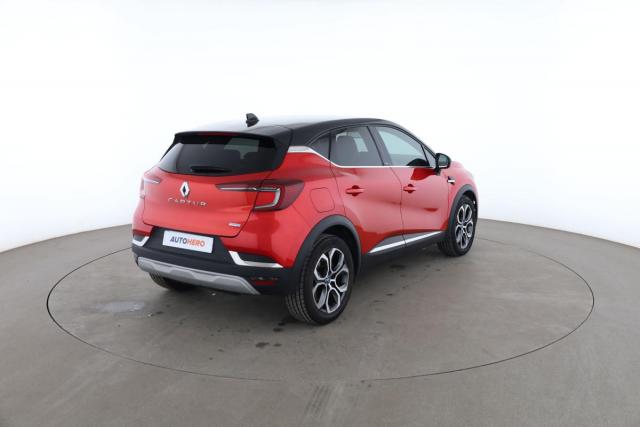 Renault Captur image 2