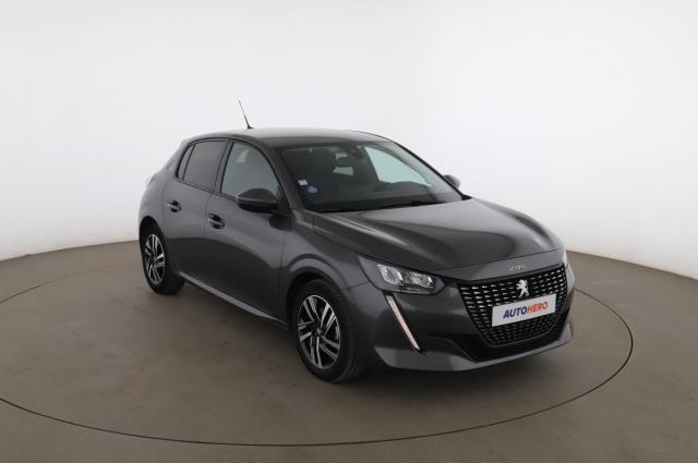 Peugeot 208 image 8