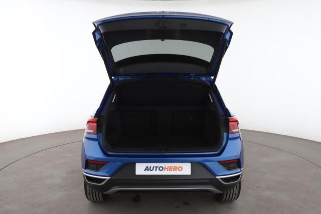 Volkswagen T-Roc image 8