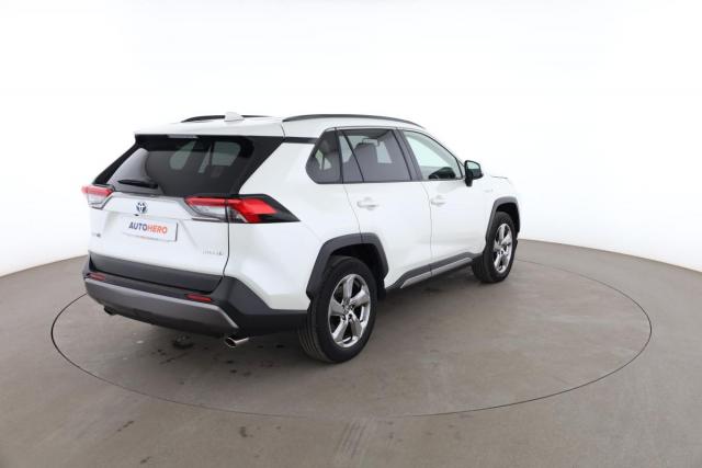 Toyota Rav4 image 1