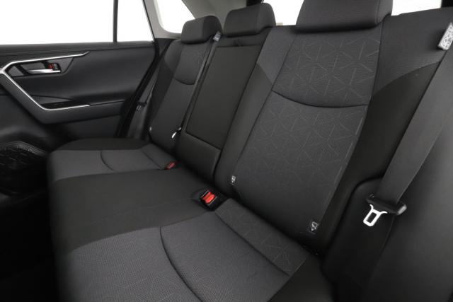 Toyota Rav4 image 7