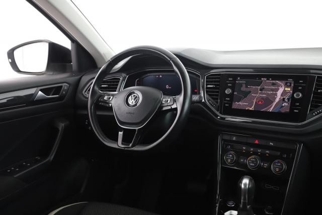 Volkswagen T-Roc image 3