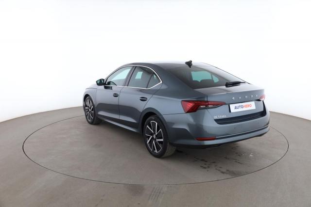 Skoda Octavia image 8
