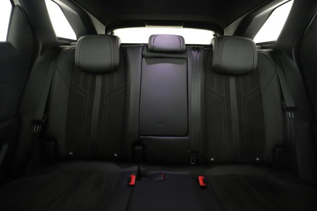 Peugeot 3008 image 8