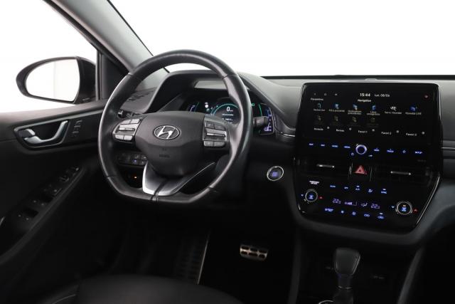 Hyundai Ioniq image 6