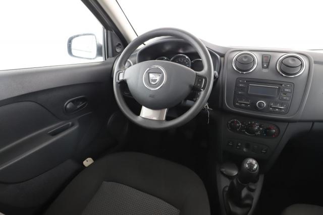 Dacia Sandero Ii image 2