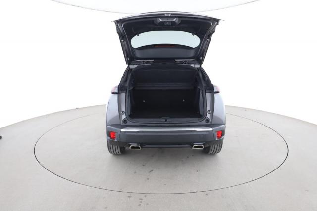 Peugeot 2008 image 1