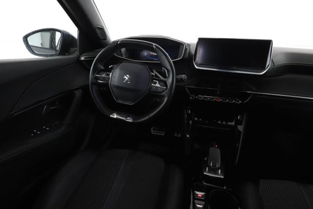 Peugeot 2008 image 9