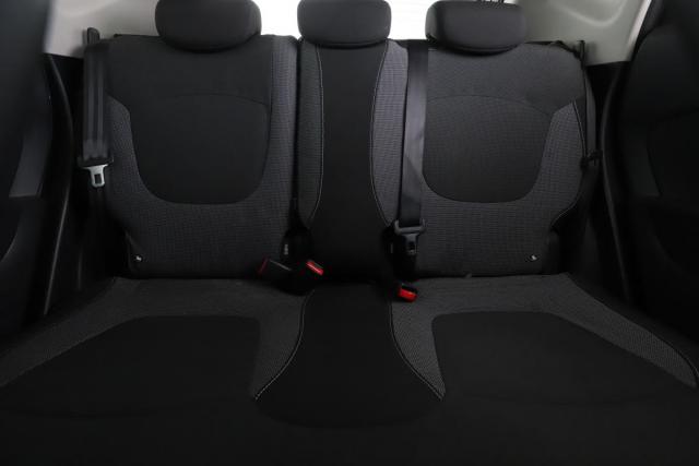 Renault Captur image 6