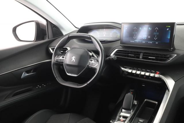 Peugeot 3008 image 8