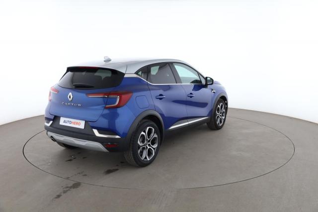 Renault Captur image 9
