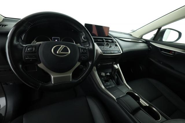Lexus Nx image 8