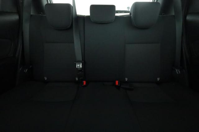 Toyota Yaris image 9