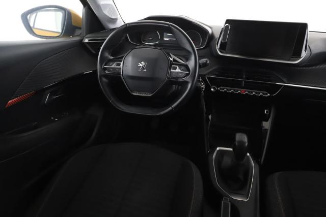 Peugeot 208 image 2