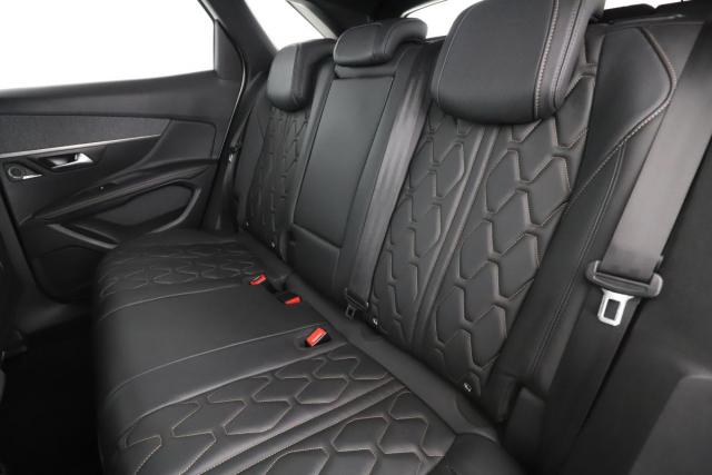 Peugeot 3008 image 1