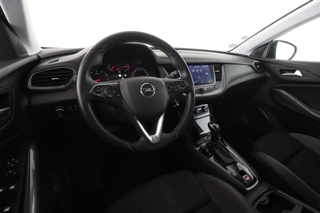 Opel Grandland X image 2