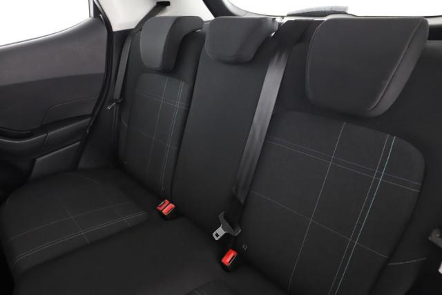 Ford Fiesta image 6