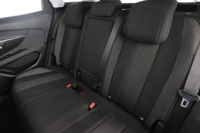 Peugeot 3008 image 5