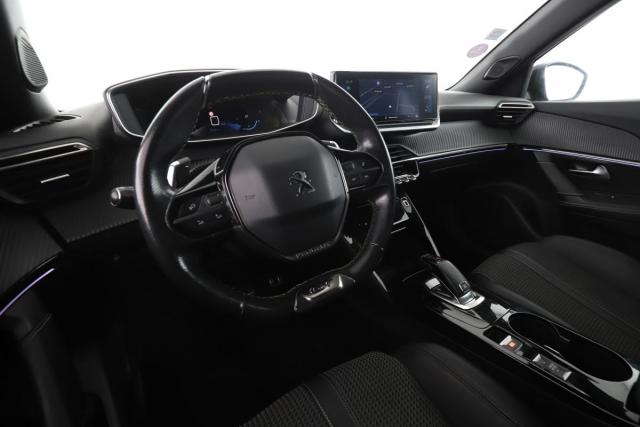 Peugeot 2008 image 6