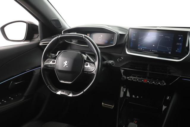 Peugeot 2008 image 3