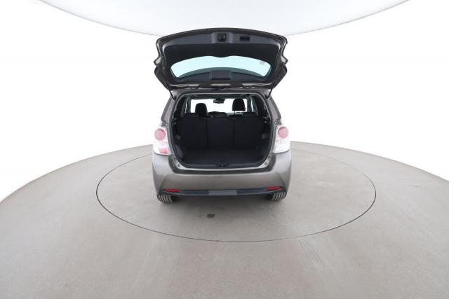 Toyota Verso image 8