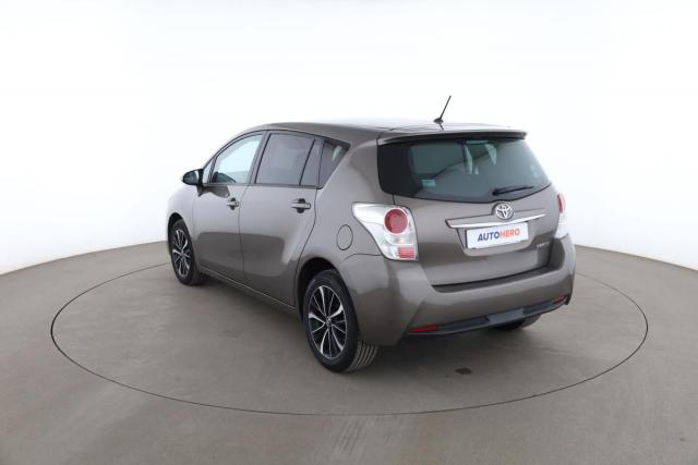 Toyota Verso image 6