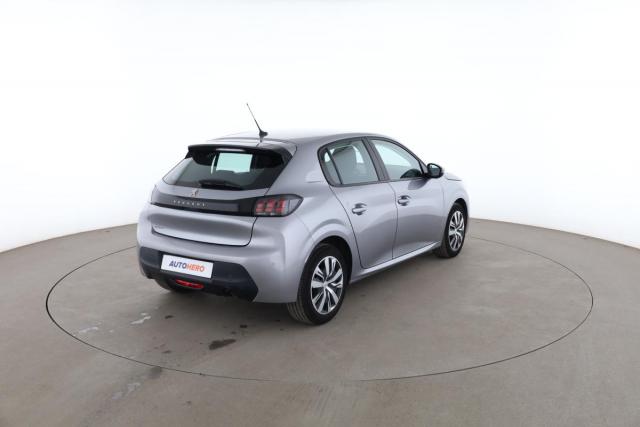 Peugeot 208 image 4