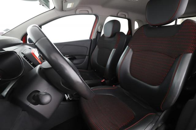 Renault Captur image 6