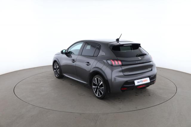 Peugeot 208 image 4