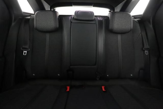 Peugeot 3008 image 8