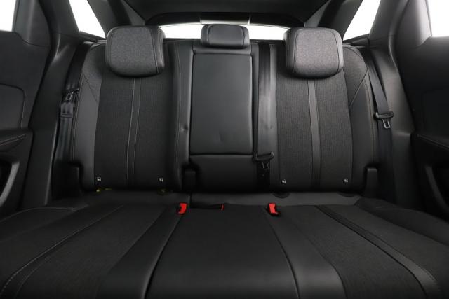 Peugeot 3008 image 7