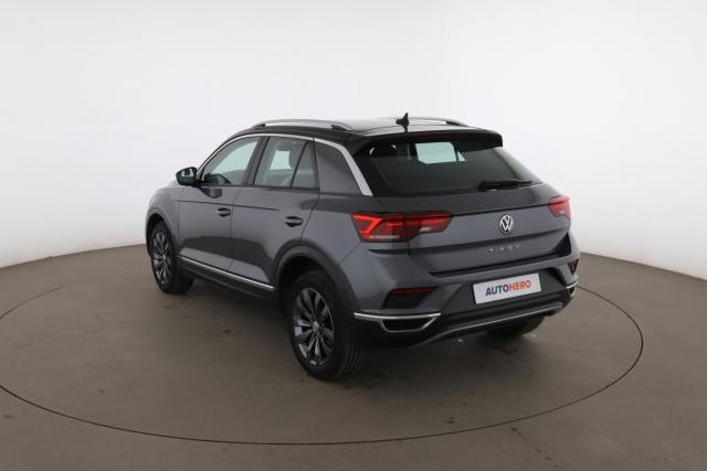 Volkswagen T-Roc image 2