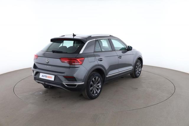 Volkswagen T-Roc image 3