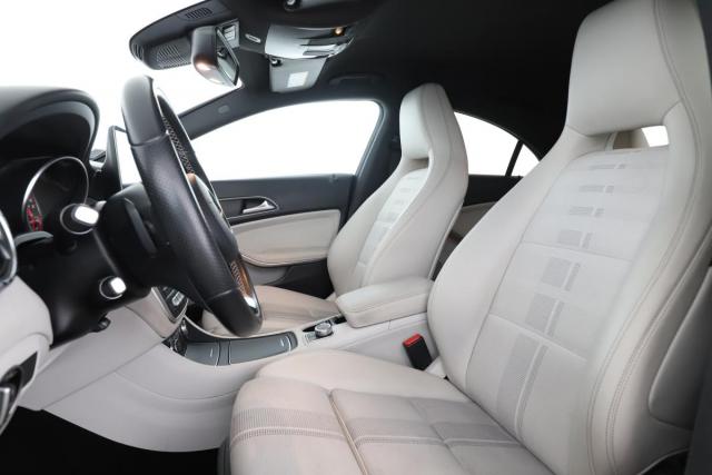 Mercedes Benz Cla image 2