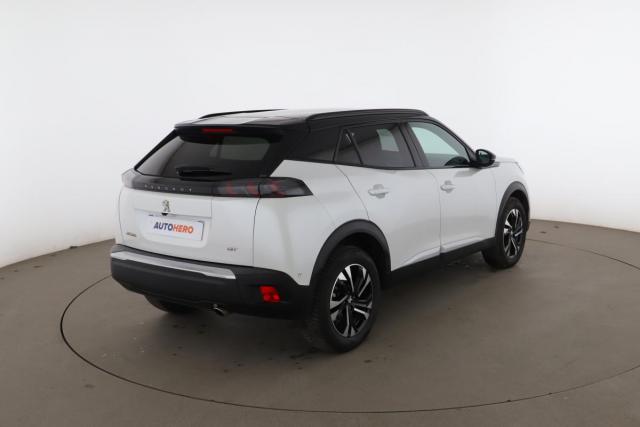 Peugeot 2008 image 3