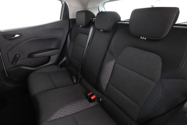 Renault Clio image 9