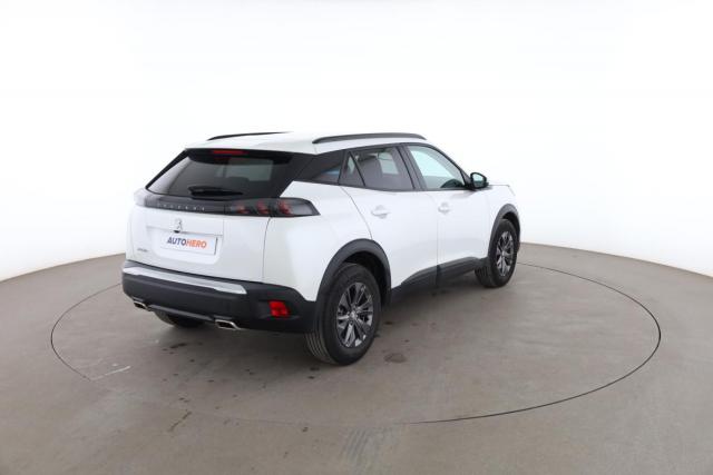 Peugeot 2008 image 6