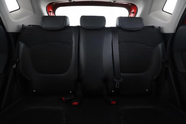 Renault Captur image 8