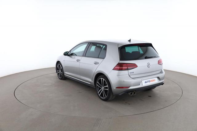 Volkswagen Golf image 4
