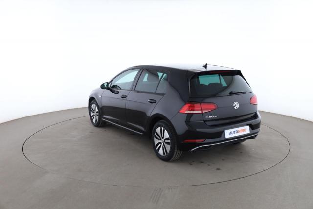Volkswagen Golf image 5