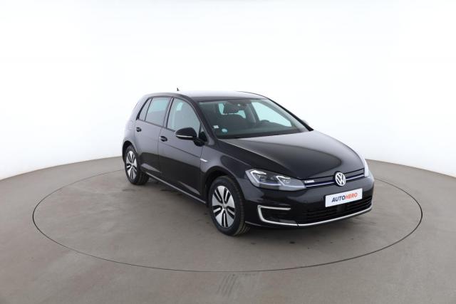 Volkswagen Golf image 9