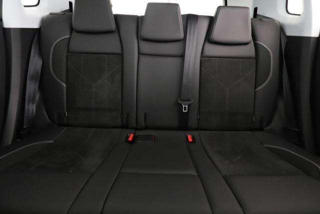 Peugeot 2008 image 7