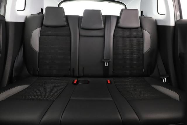 Peugeot 2008 image 4