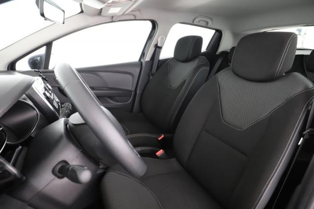 Renault Clio image 9