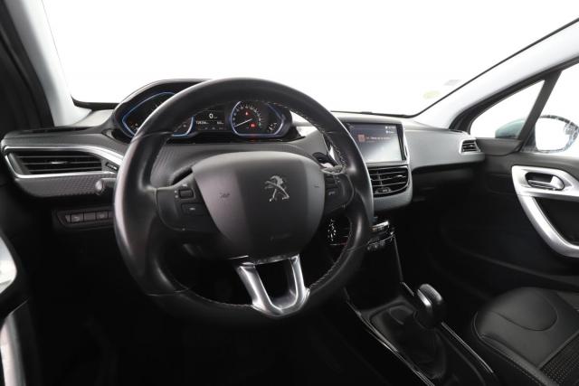 Peugeot 2008 image 7